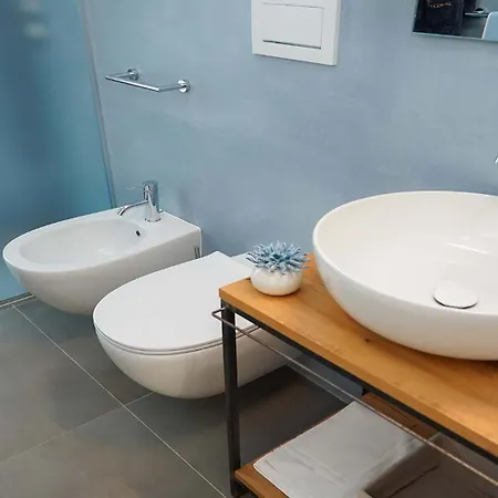 Odegos Aira Villa *
